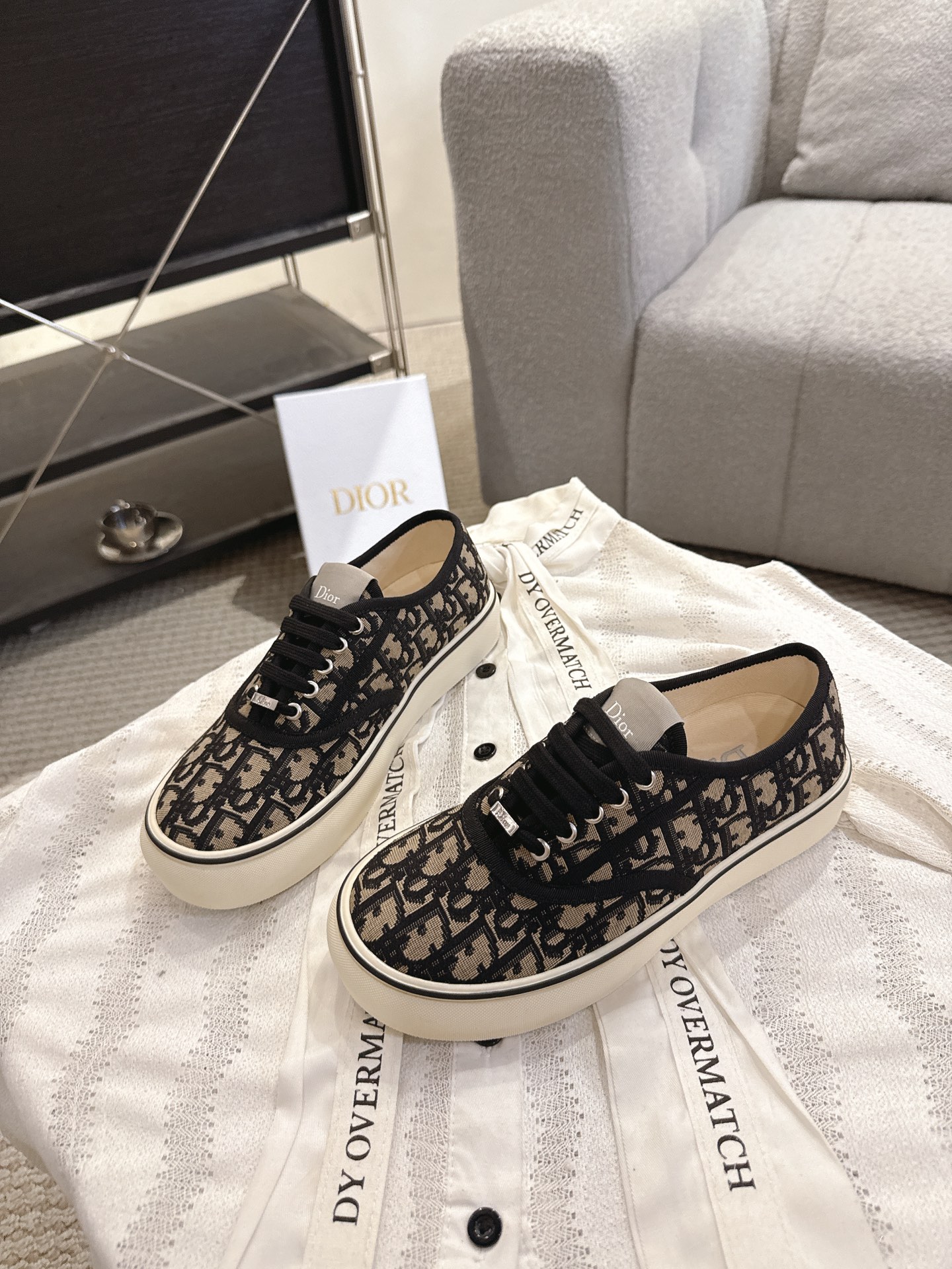 Women's high heels